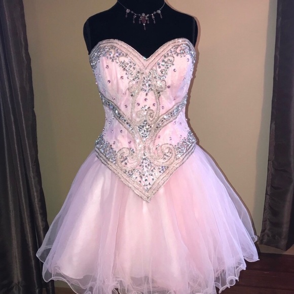 HOUSE OF WU top, short skirt, jacket - Picture 2 of 3